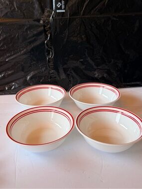 Set of 4 Corelle Red Classic Cafe 6.25" Bowls